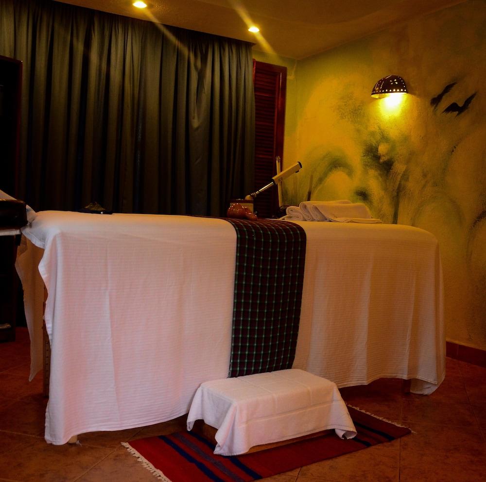 Amboseli Serena Safari Lodge Extérieur photo