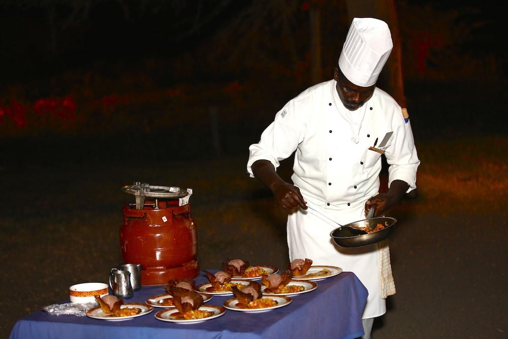Amboseli Serena Safari Lodge Extérieur photo